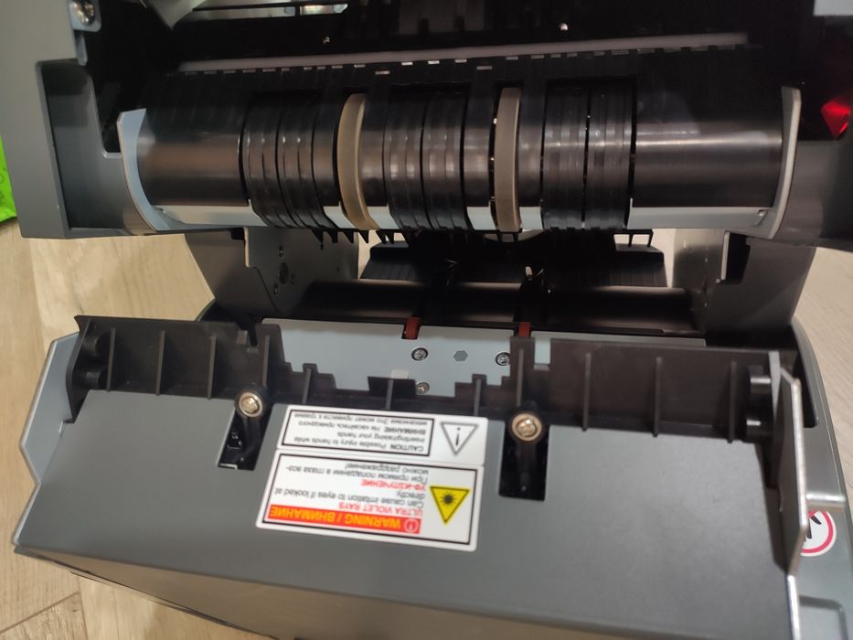 Продам счётчик Банкнот Dors 800 7 валют.