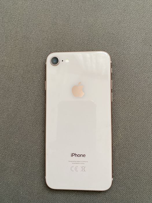 Iphone  8, 64 гб