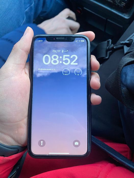 Iphone XR с гарантий