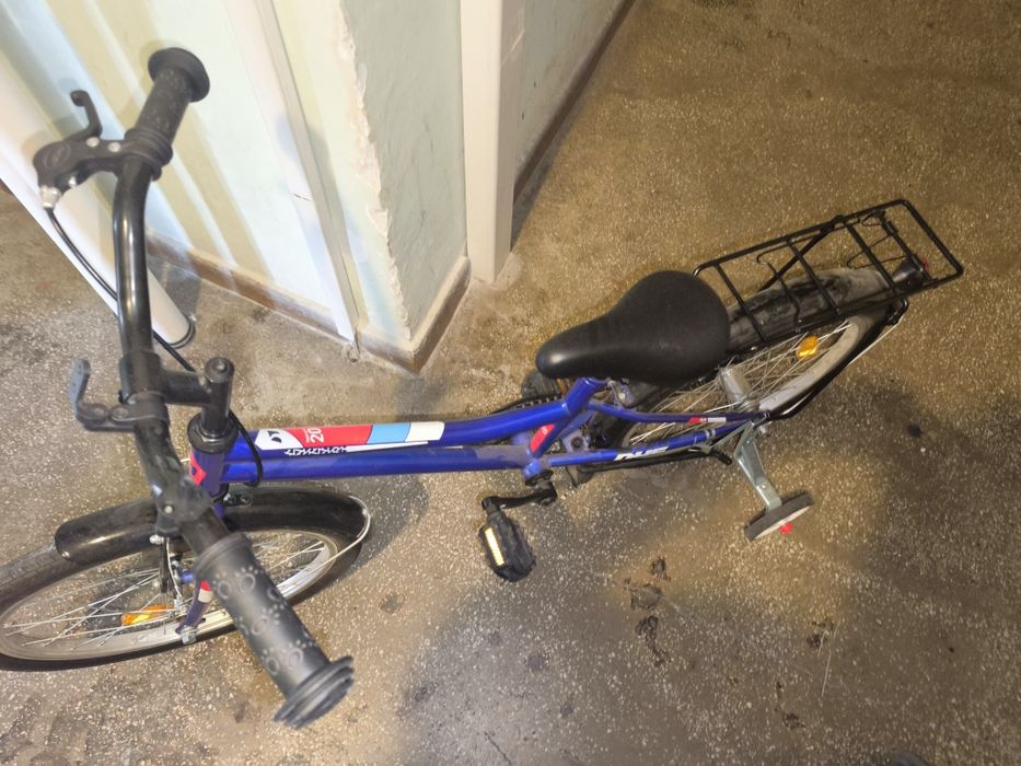 Vând bicicleta copii