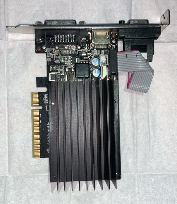 Продается видое карта  GT 710 2гб ddr3