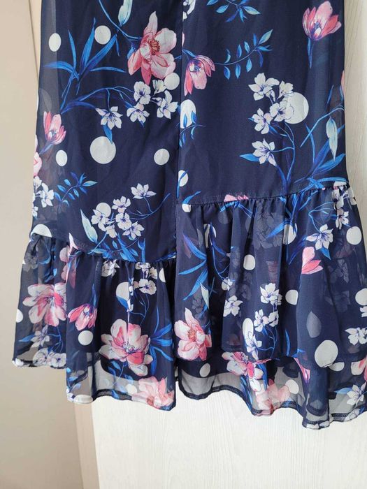 Синя Рокля Orsay 34 размер, офицална, къса, флорални мотиви