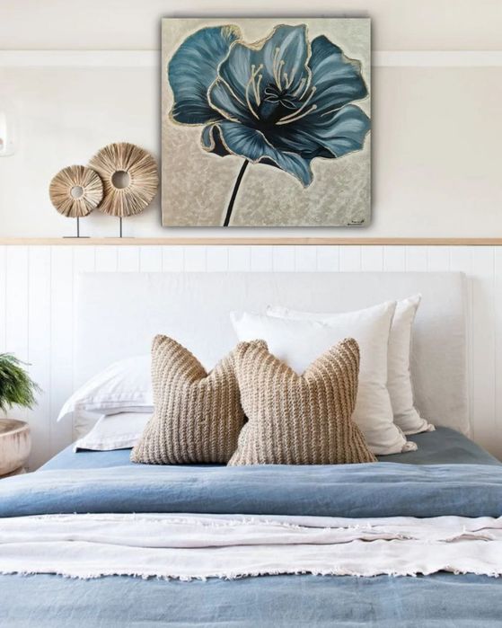 Картина в наличии. Абстрактный синий мак.