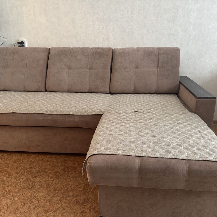Продам диван с атаманкой