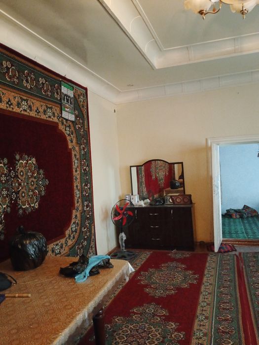 Барча кулайликларга эга ховли сотилади.Газ свет водопровод ВФ мавжуд.