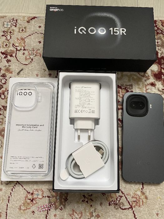 Iqoo 15r 8/256gb