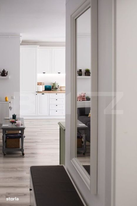 Apartament de vanzare, 67 mp, semidecomandat, parcare, zona Eroilor