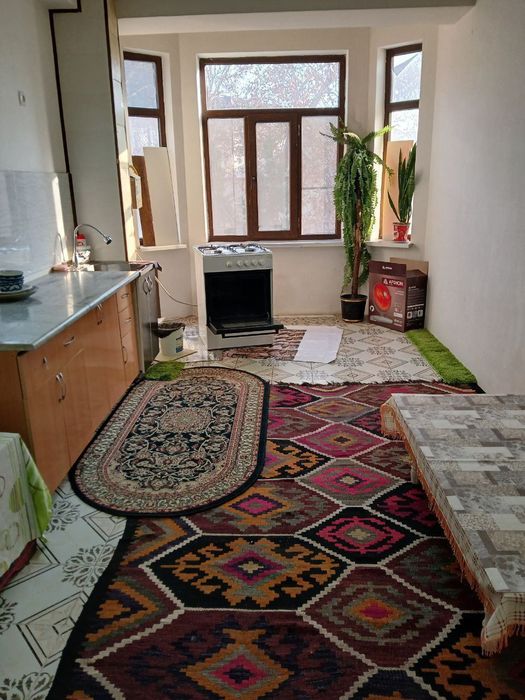 Ijaraga kvartira beriladi restaran karimbek olda 2 xona 2 etaj