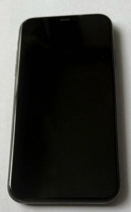 айфон 11  128 гб 71емко сатылады