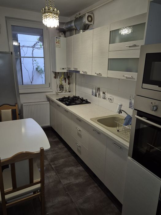 Se oferă spre închiriere ap cu 2 camere