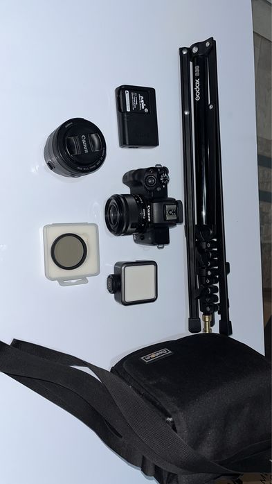 Фотоаппарат Canon EOS M50