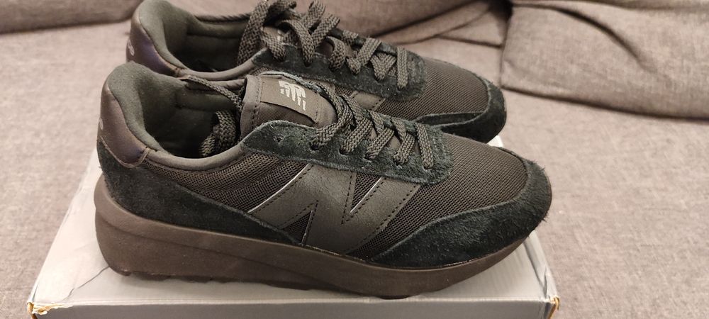 Маратонки New Balance 370.