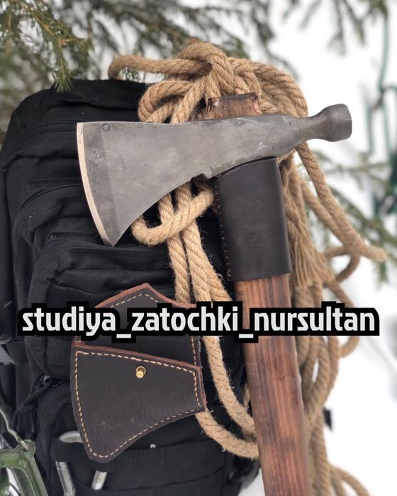 Топор туристический