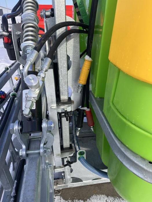 Erbicidator Tolmet 800 l lancie 18 m