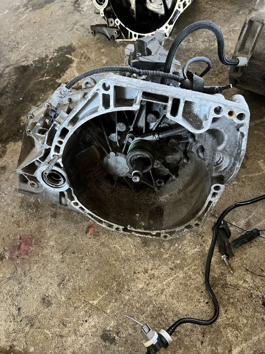 Cutie viteze Renault Megane 3 facelift COD TL4 068 motor 1.2 TCE