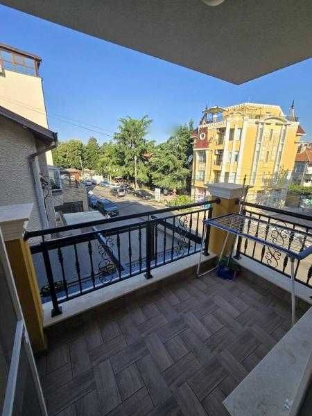 Дава се под наем Двустаен апартамент в Бургас, Център - 65 кв.м за 600 € - Снимка #8