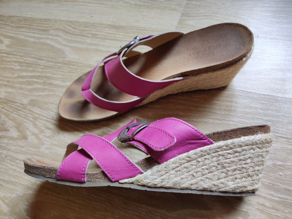 Дамски летни чехли hush puppies