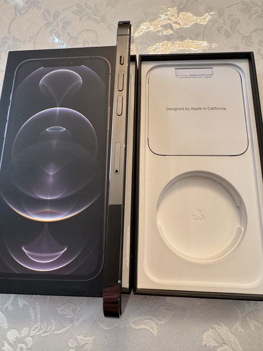 iPhone 12 Pro Max 256GB Graphite