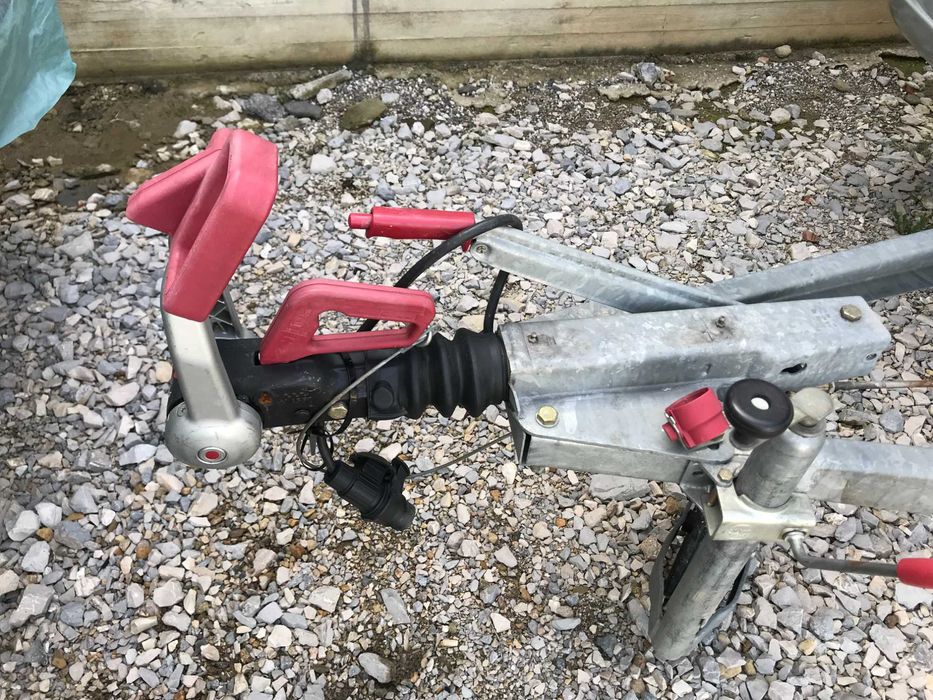 Каравана нов внос