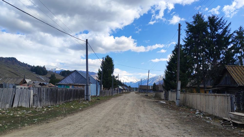 Продам дом в районе Катон-Карагай.