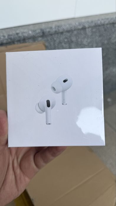 Наушники AirPods pro, AirPods 2, AirPods 4
