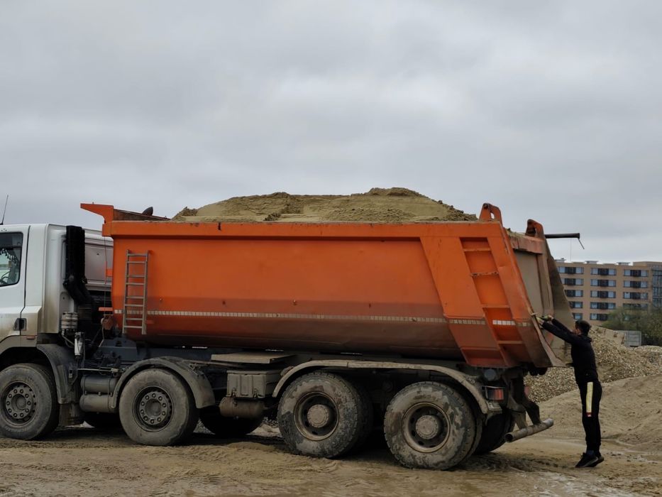 18 mc garantat-nisip-balast-pietris-beton concasat-frezat de asfalt