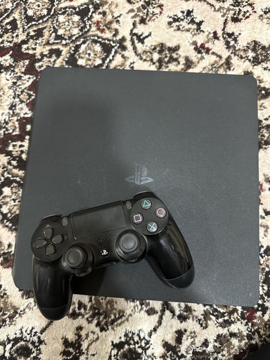 Playstation 4 sotiladi