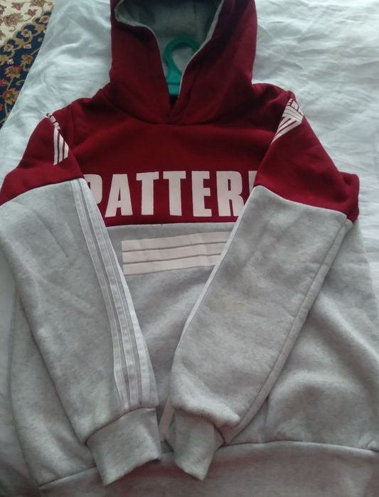 Dvoyka sportivniy kiyim ayollarniki