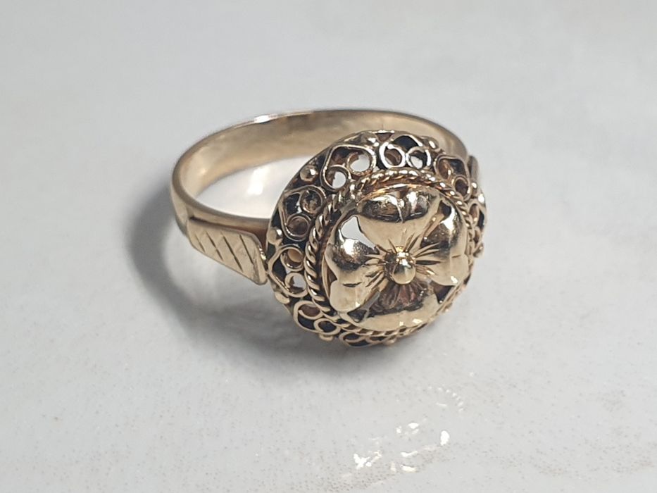 Inel din aur de 14K cu model floare și filigram lucrat manual