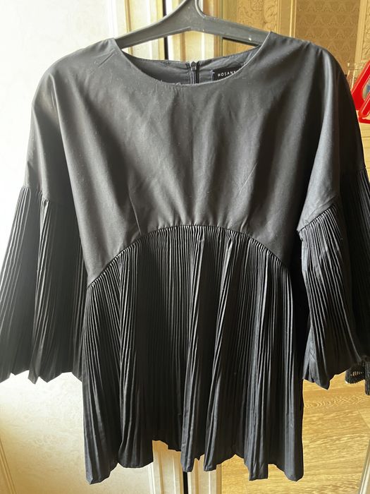 Продается нарядная кофточка