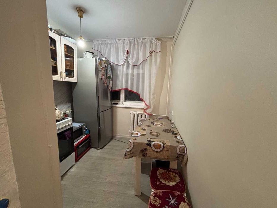 продам 3 комнатную квартиру