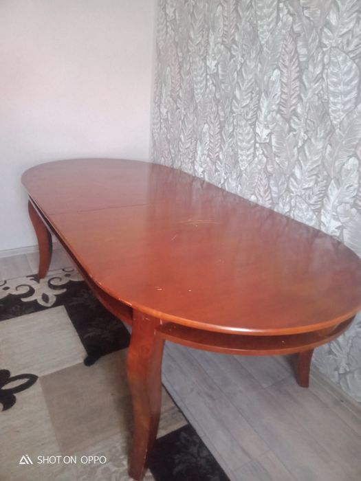 Продам стол Малайзия