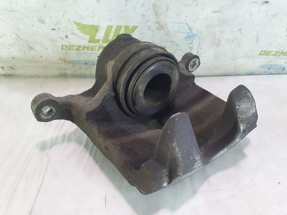 Etrier dreapta fata Mazda 3 BM (2013 - 2016) 2.0 benzina 2.0 benzina