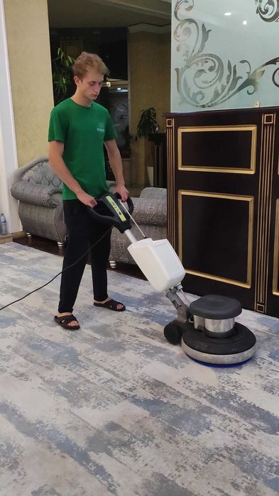 Kovrolin tozalash — italiya texnikasi bilan joyida, arzon narxlarda.