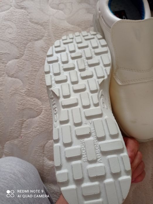 Bocanci ortopedici metal în vârf