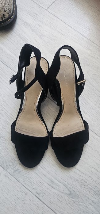 Обувь 39 размера, одежда