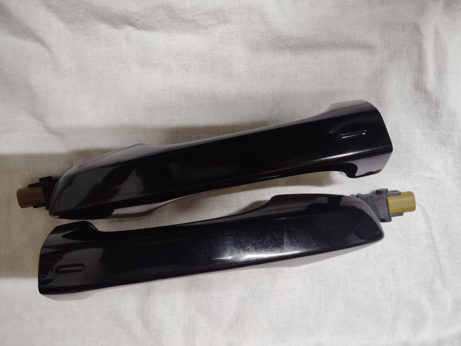 Volkswagen PASSAT B8 Mâner exterior ușă față St.+Dr.