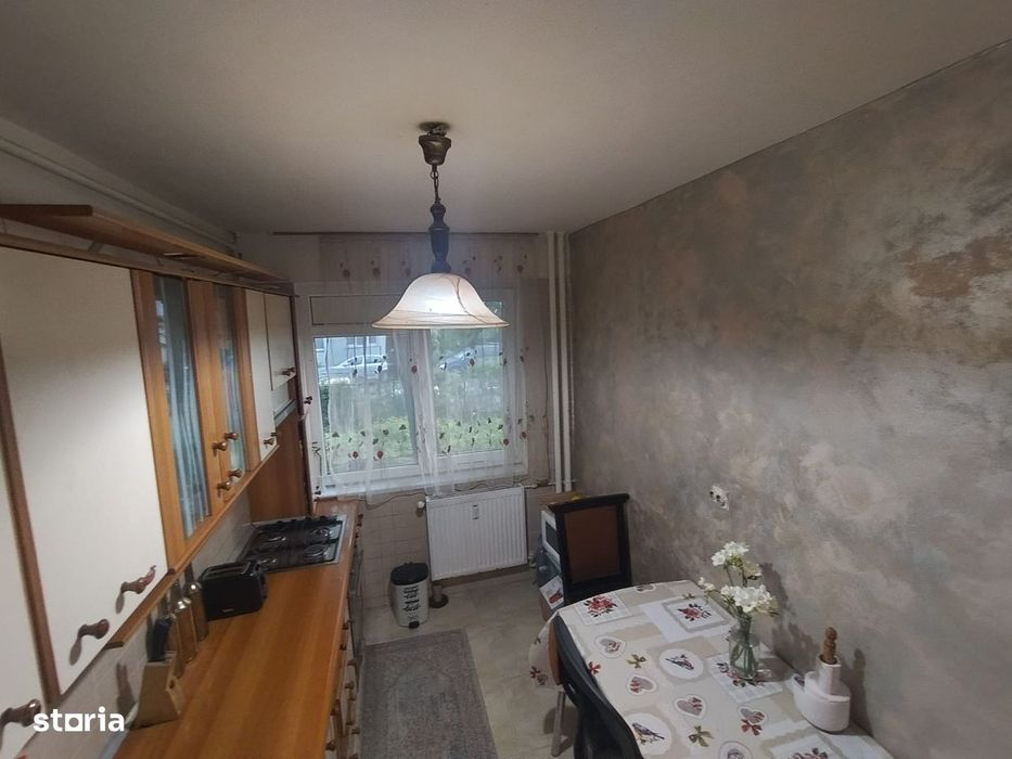 Proprietar 2 cam. dec, 54 mp –Titan N. Grigorescu,150m metrou si piata — fotografia 1