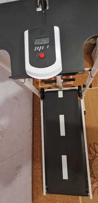 Механична бягаща машина