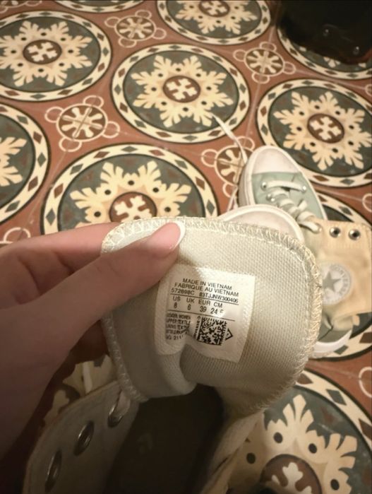 Teniși Converse mărimea 39