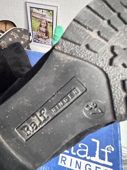 Продам сапоги зимние р 37 Ralf ringer