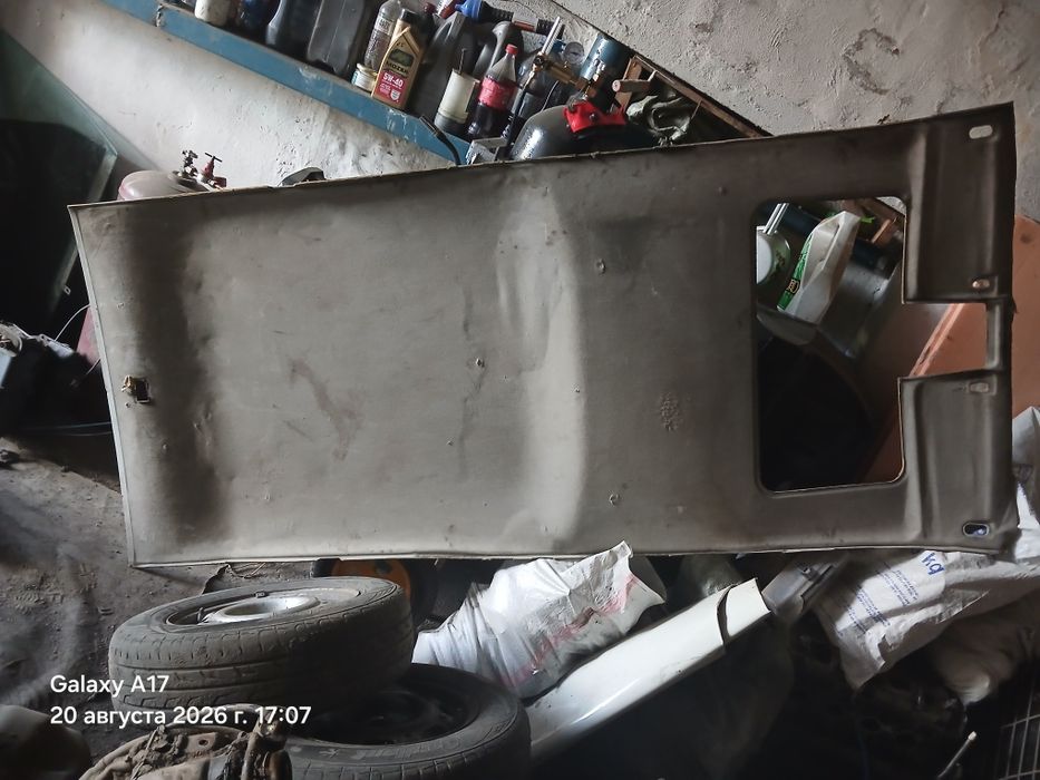Продам потолок B3 уневерсал