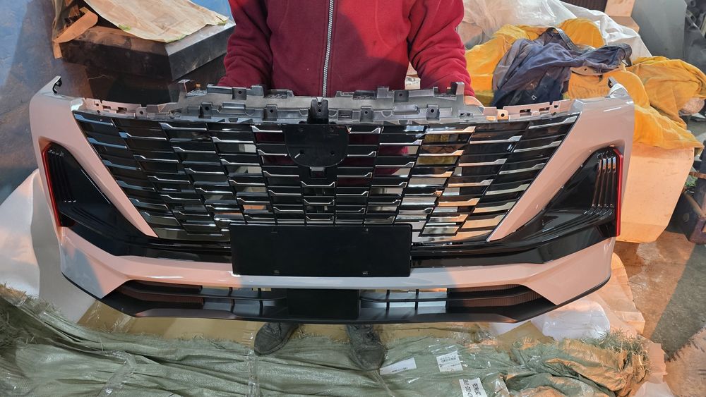 Продам бампер чанган CS55Plus