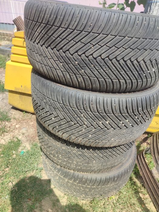 Vând roti BMW  255/35 r18