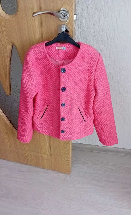 Детско яке размер 140