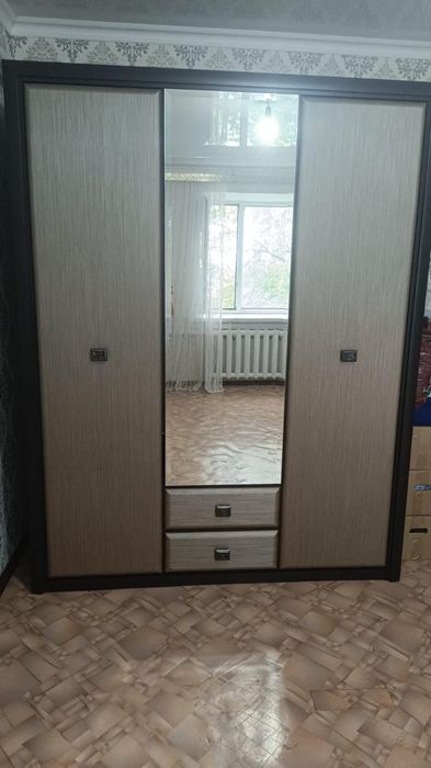Продам шкаф  производство "Белоруссия"