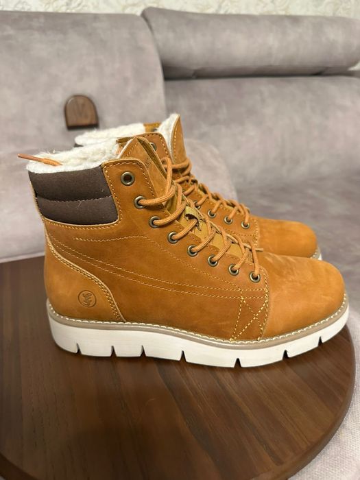 Зимние ботинки новые