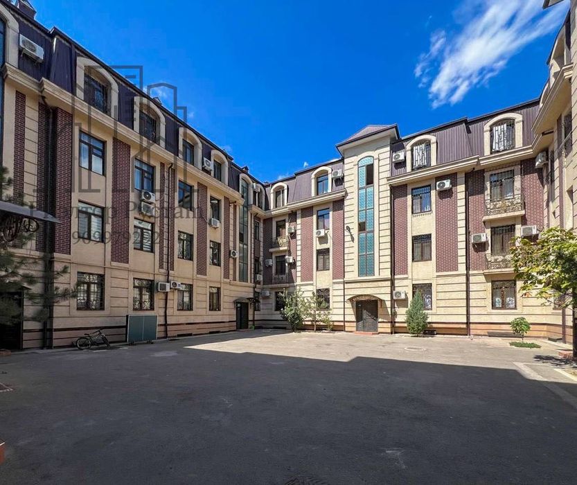 2/1-0/4 85м2 кирпич ул. Буюк Ипак Йули ориентир Центр Луначарский