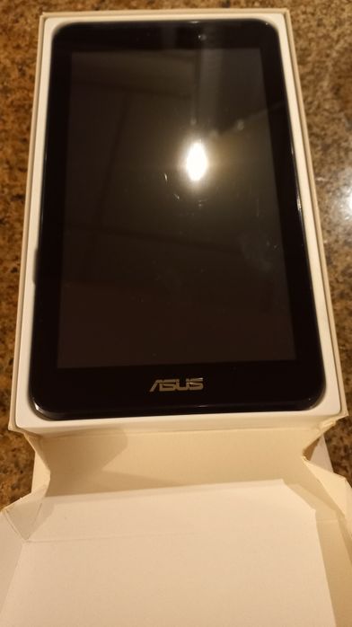 Таблет Asus fonepad 7