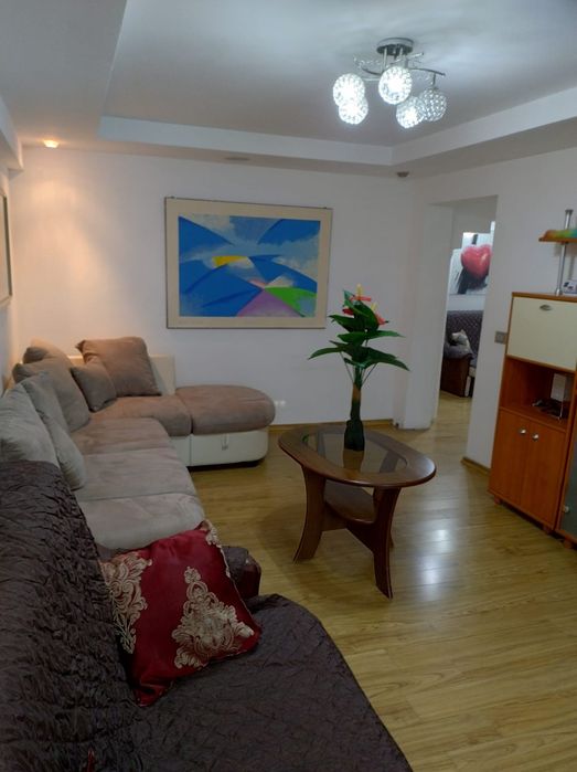 Apartament 3 camere